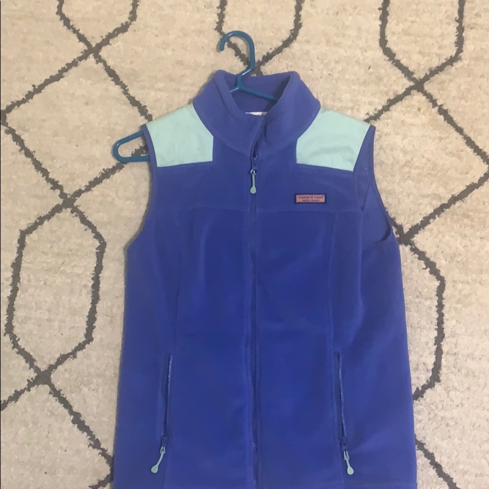 Vineyard vines vest